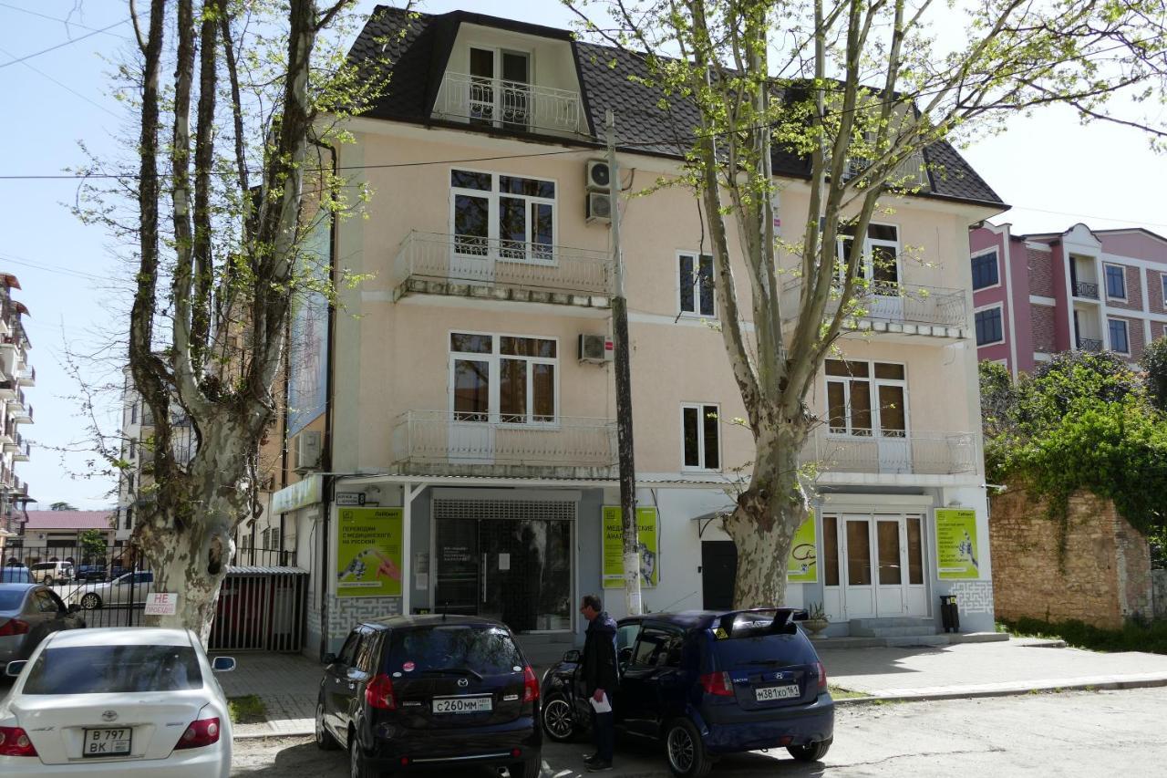 Apartments Na Beregu Sukhumi Exterior foto